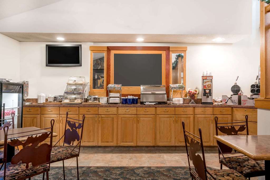 Moose Lake Lodge & Suites Facilidades foto