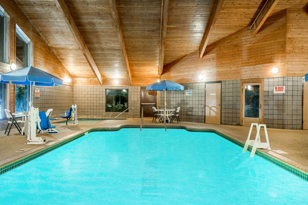 Moose Lake Lodge & Suites Facilidades foto